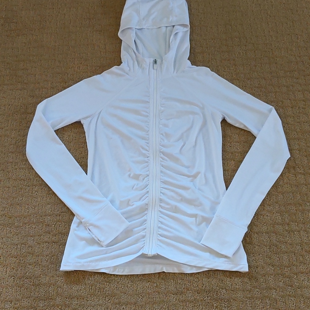 Athletic long sleeve top